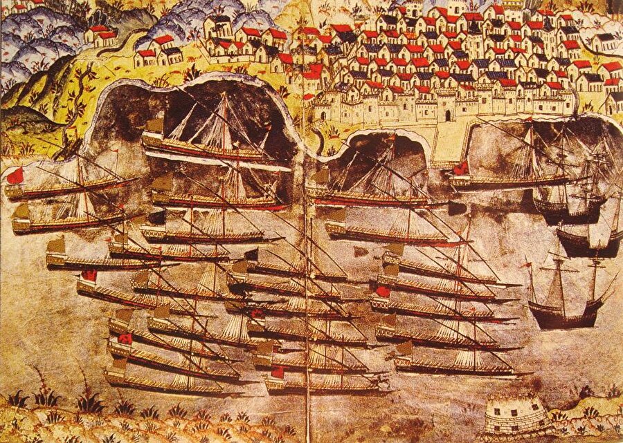 Osmanlı Donanmasında görev almıştır.
Barbaros Hayrettin Paşa komutasındaki Osmanlı Ordusuyla bir çok sefere katışmış ve uğradığı limanları resmetmiştir.