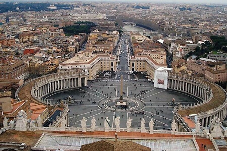 Melekler ve Şeytanlar
Vatikan ve Roma / İtalya