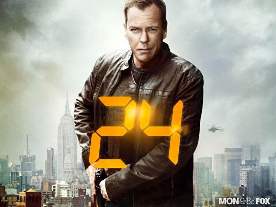 24

                                    
                                    
                                    
                                    
                                    Televizyonun en yenilikçi ve öncü dizilerinden her sezon yeni bir gün. Her bölüm gerçek zamanda bir saati işlerken, izleyiciler ajan Jack Bauer'i heyecan verici yeni bir gün boyunca takip ediyor.
                                
                                
                                
                                
                                