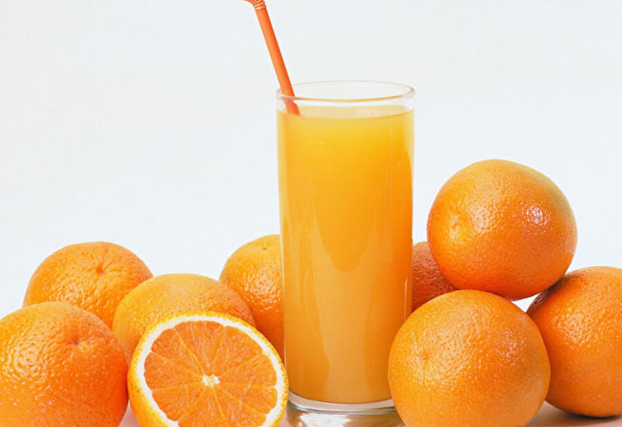 Portakalı sıkmadan önce, portakalları suda bekletirseniz, daha fazla portakal suyu elde edebilirsiniz. 

                                    
                                