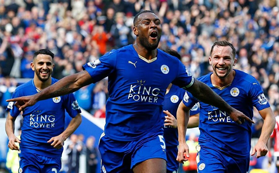 2010 yılında satıldı
Leicester City, 2010 yılında King Power şirketine satıldı.