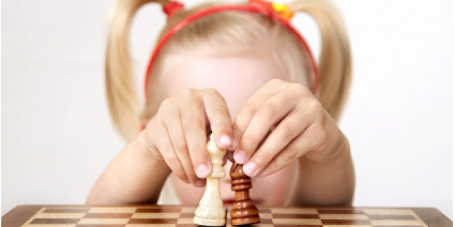 Satranç öğretin.

                                    
                                    
                                    
                                    
                                    
                                    
                                    
                                    
                                    
                                    Eğlenirken genel kültürünü geliştirmesine yardımcı olun.
                                
                                
                                
                                
                                
                                
                                
                                
                                
                                