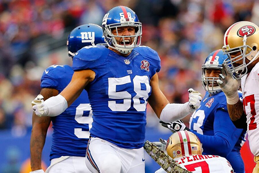 Mark Herzlich
Amerikan futbolu takımlarından New York Giants forması giyen 28 yaşındaki Mark Herzlich'e 4 Mayıs 2009'da kanser teşhisi konuldu. Kısa sürede hastalığı yenen Herzlich, 2010'da formasına kavuştu.