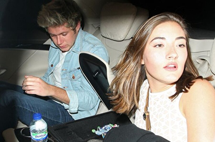 Nial Horran’dan ayrıldı
Bir süre önce One Direction müzik grubunun solisti Nial Horran'la birlikte olan Matilde, gönlünü şimdilerde bir futbolcuya kaptırdı.