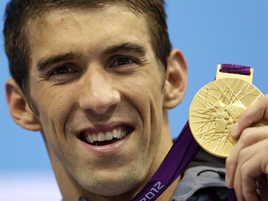 İstediği gibi olmadı

                                    
                                    
                                    
                                    
                                    2012 Londra Olimpiyatları'nda ise ABD'li sporcu bir altın, bir gümüş madalya aldı.
                                
                                
                                
                                
                                