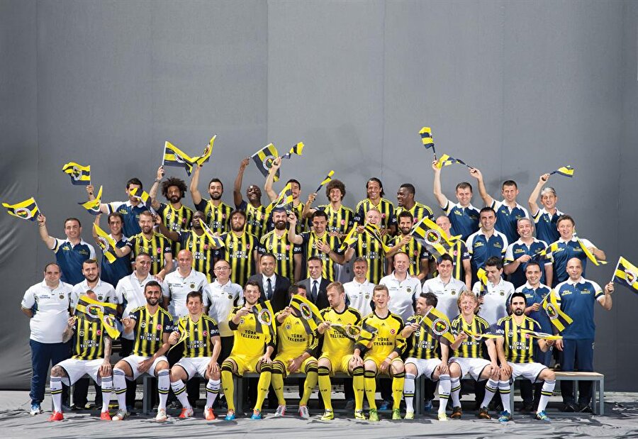 19 kez mutlu sona ulaştı
Futbol takımının lig şampiyonlukları; 1959, 1960-1961, 1963-1964, 1964-1965, 1967-1968, 1969-1970, 1973-1974, 1974-1975, 1977-1978, 1982-1983, 1984-1985, 1988-1989, 1995-1996, 2000-2001, 2003-2004, 2004-2005, 2006-2007, 2010-2011, 2013-2014. Türkiye Kupası şampiyonlukları; 1967-1968, 1973-1974, 1978-1979, 1982-1983, 2011-2012, 2013-2014.