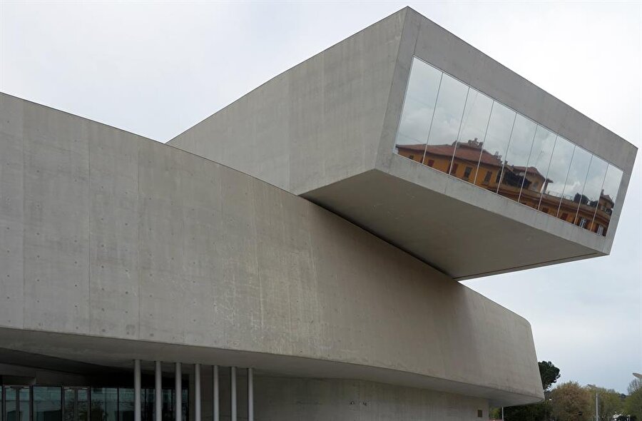 MAXXI Ulusal XXI. Yüzyıl Sanatları Müzesi (İtalya-2010)
