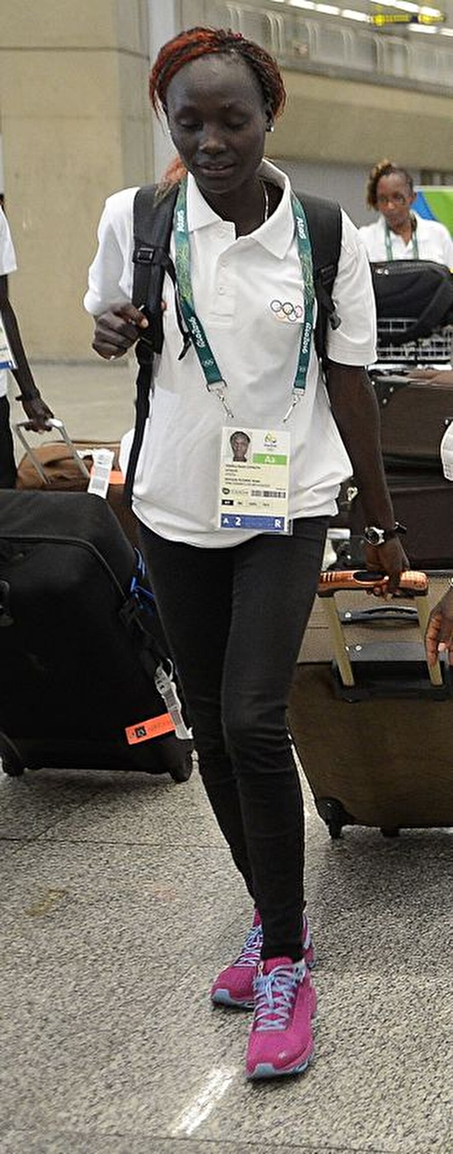 Anjelina Lohalith

                                    Güney Sudanlı atlet Anjelina Lohalith, birçok vatandaşı gibi Kenya'daki sığınma kampında yaşadı. 2001 yılında kampa gelen Lohalith kısa sürede yeteneği sayesinde fark edildi. Genç sporcu, Rio'da 1500 metrede koşacak. 
                                