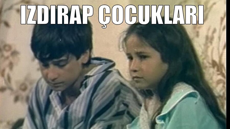 Izdırap Çocukları
Anne ve babalarını bir trafik kazası sonucu yitiren iki çocukla, onları şarkıcı yapan zengin bir gazino sahibi kadının öyküsüdür. Burçin Terzioğlu bu filmde henüz küçücük bir kızdır.