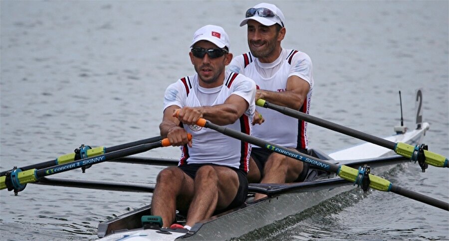 İkili 16. oldu

                                    
                                    Kürek hafif kilo iki çifte Hüseyin Kandemir-Cem Yılmaz, C finalini 6:47.06 ile bitirdi. Sporcularımız genel klasmanda ise 16. oldu.
                                
                                