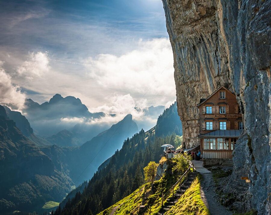 Ascher Cliff, İsviçre

                                    
                                    
                                    
                                    
                                    Her mevsim tatilinde rahatlıkla tercih edebileceğiniz bir otel.
                                
                                
                                
                                
                                