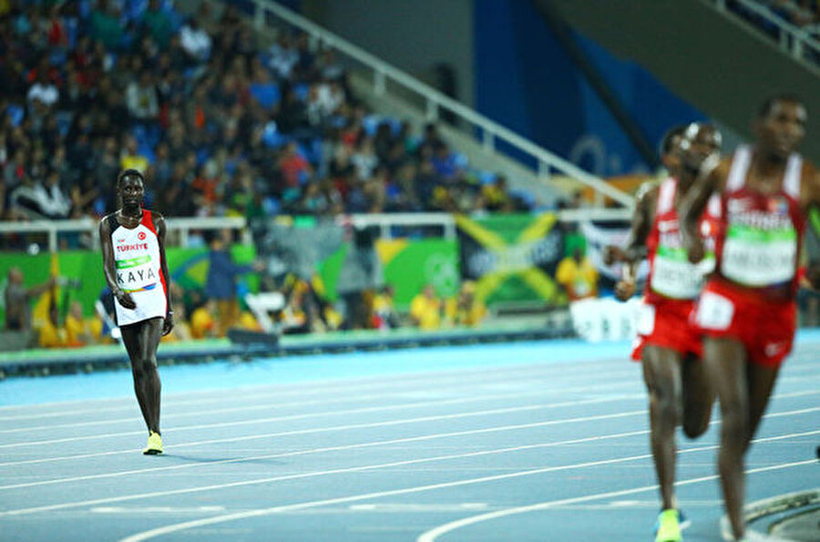 Ali Kaya elemeleri geçemedi

                                    
                                    
                                    Atletizm erkekler 5000 metre eleme yarışında milli sporcumuz Ali Kaya ter döktü. Kaya 14:05.34'lük derecesiyle serisinde 19. oldu. Milli sporcu, elde ettiği dereceyle turnuvadan elendi.
                                
                                
                                