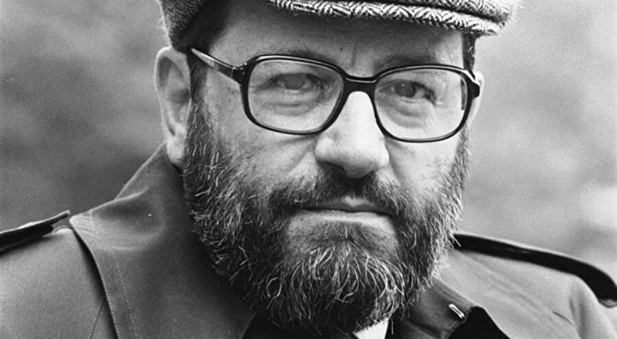 
                                    
                                    
                                    
                                    
                                    Anlamın kastı tam bu değildiyse de, Umberto Eco'nun savına güvenerek, okuyucu kadar anlam katmanı oluşacağını, dolayısıyla her farklı okuyan kadar farklı anlamı kabullenmemiz gerektiğini bilmeliyiz.



                                
                                
                                
                                
                                