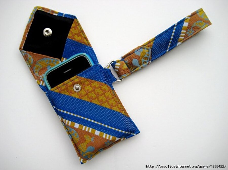 Kravattan bir telefon kabı

                                    
                                    
                                    
                                    
                                    
                                
                                
                                
                                
                                