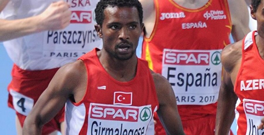 Mert Girmalegesse
Mert Girmalegesse bir dönem Selim Bayrak ismini kullandı. Etiyopya kökenli ve doğum adı Shimelis Girma Legese olan atlet, 2008 Pekin Olimpiyat Oyunları'ndan önce Türk vatandaşlığına geçti.