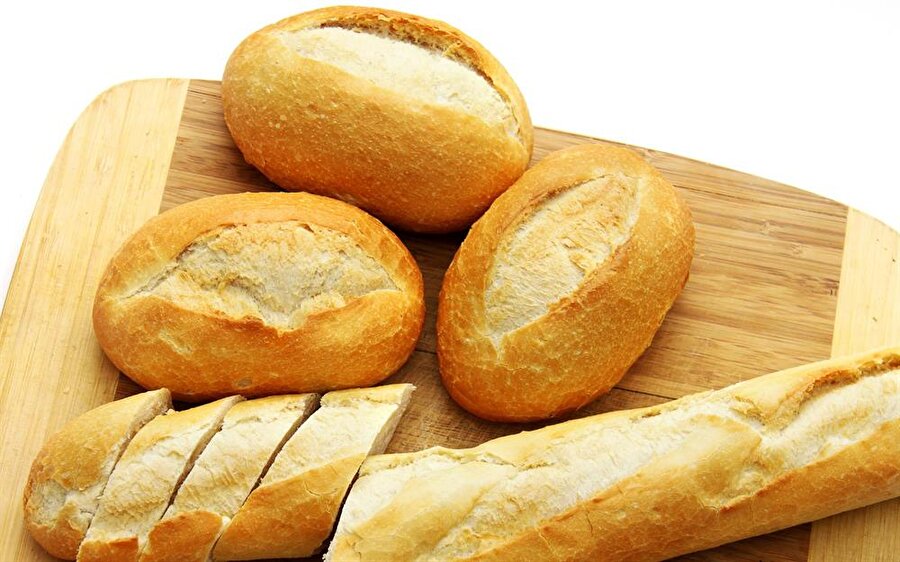 Beyaz ekmek tehlikesi

                                    
                                    
                                    
                                    
                                    
                                    
                                    Lifli ekmekler arasında olmayan beyaz ekmek, sadece enerji sağlar ve kan şekerini hızla yükselttiği için bir anda da düşürür. Böylece çok daha halsiz ve enerjiniz düşük hissedersiniz.
                                
                                
                                
                                
                                
                                
                                
