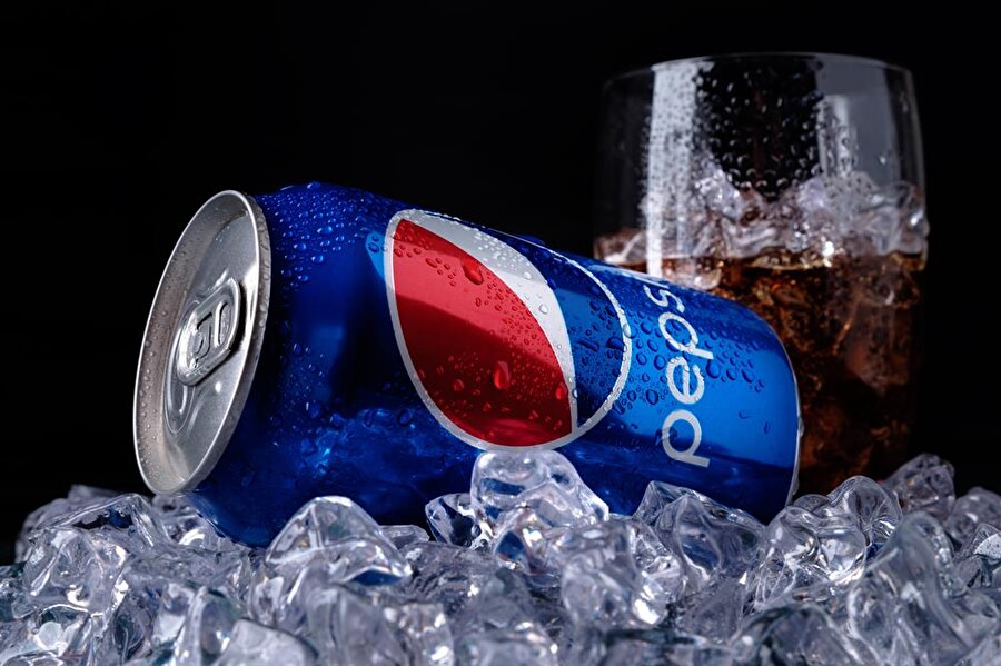 Pepsi-1,000,000 dolar

                                    
                                    
                                    
                                    
                                
                                
                                
                                