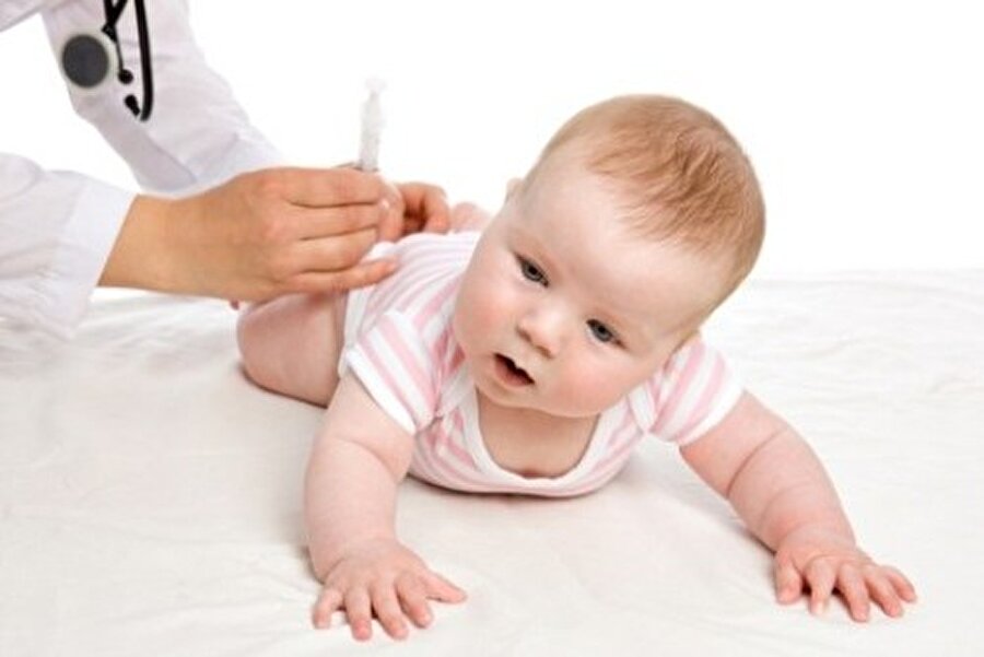 Bebeğin ilk aşısı anne sütü

                                    Annenin doğum sonrası ilk gelen sütü bebek için oldukça önemli olmakla birlikte, bebeğin ilk aşısı niteliğindedir.
                                