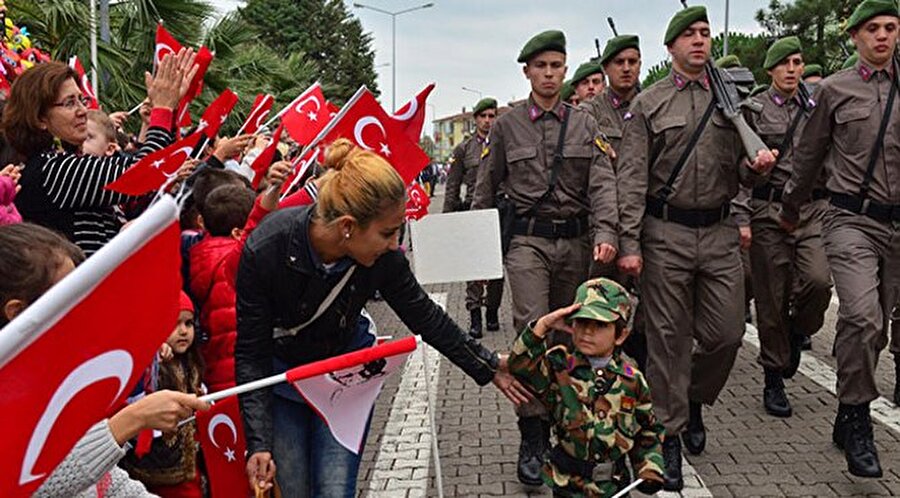 29 Ekim
29 Ekim Cumhuriyet Bayramı Pazar günü