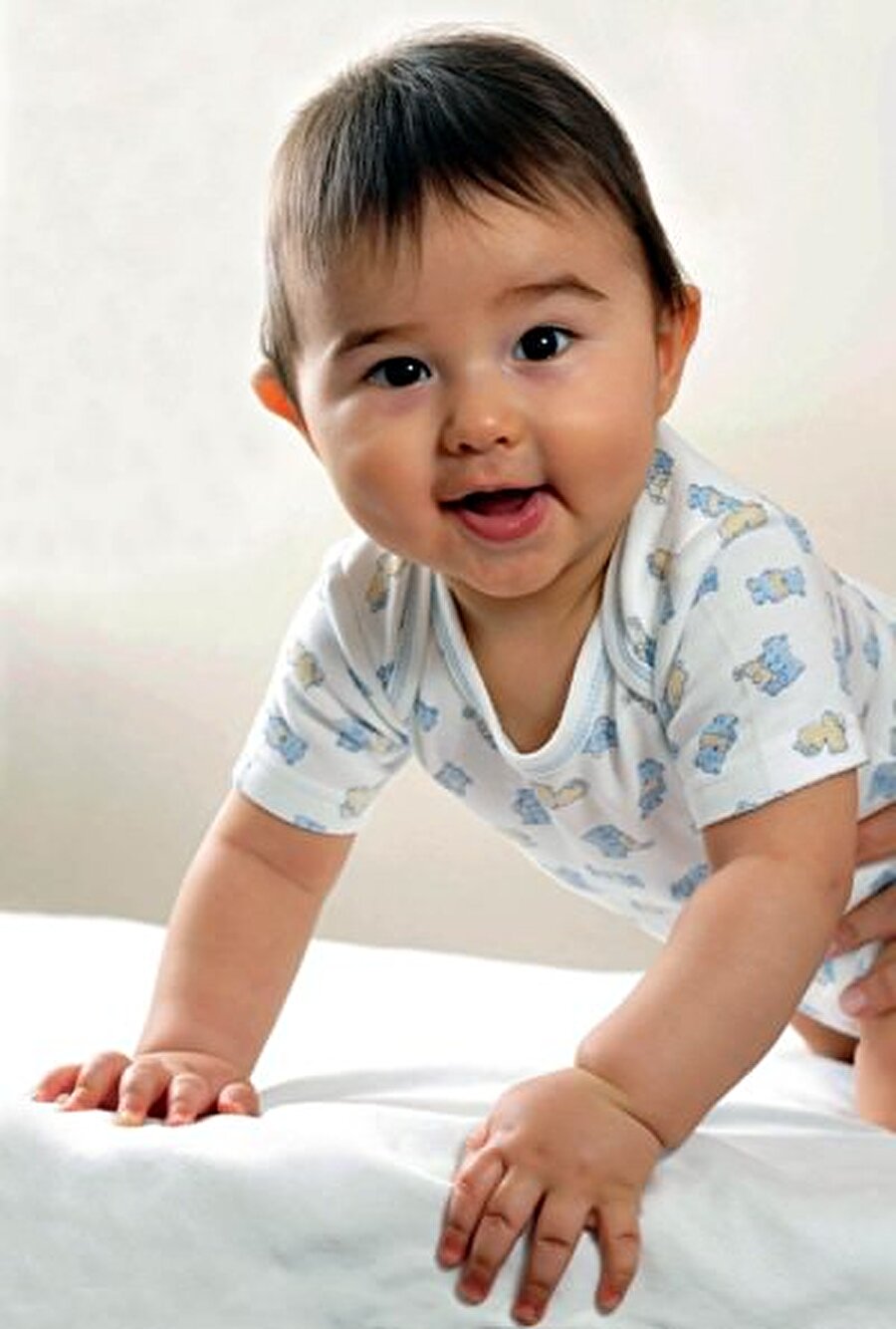 40 yıl sonra aynı tavır
Çek Cumhuriyeti'nde yapılan bir araştırmada da 12-30 aylık çocukların bazı özellikleri ile 40 yıl sonraki özellikleri arasında belirgin bir bağlantı olduğu görüldü.