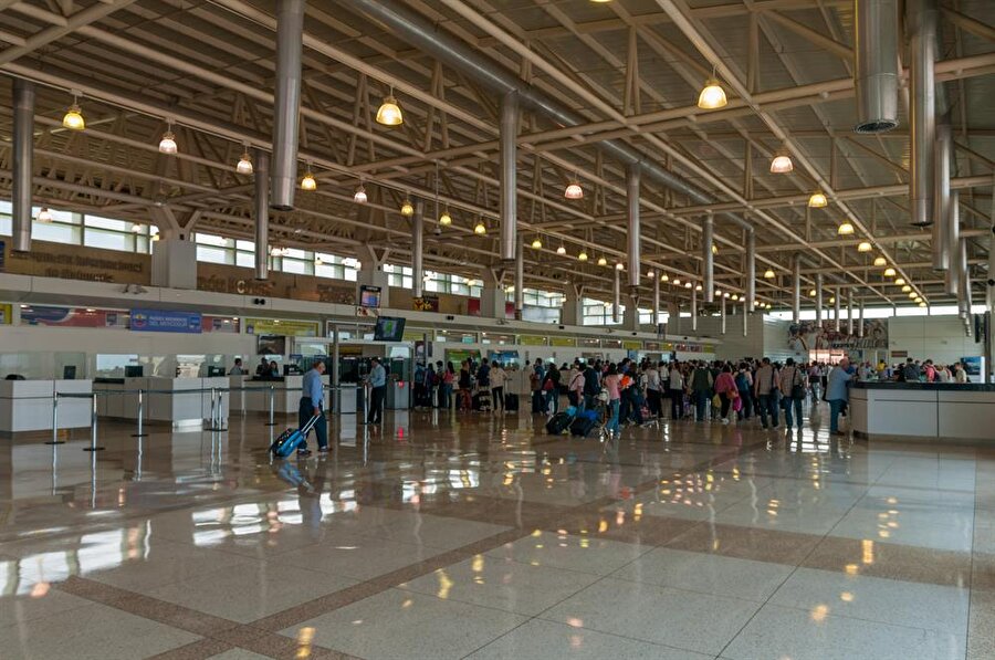 Simon Bolivar Uluslararası Havaalanı - Venezuela
