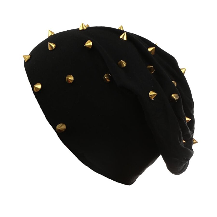 Dolabınızın bir köşesinde unutulmuş eski bir bereyi dilediğiniz gibi süsleyip, farklı bir hava da katabilirsiniz. 