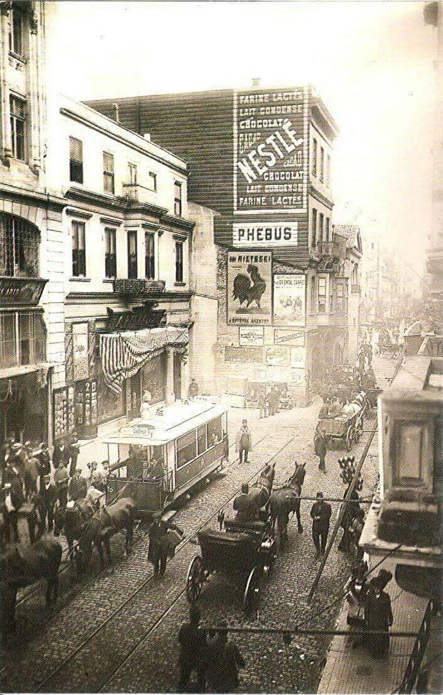 İstiklal Caddesi-1905
