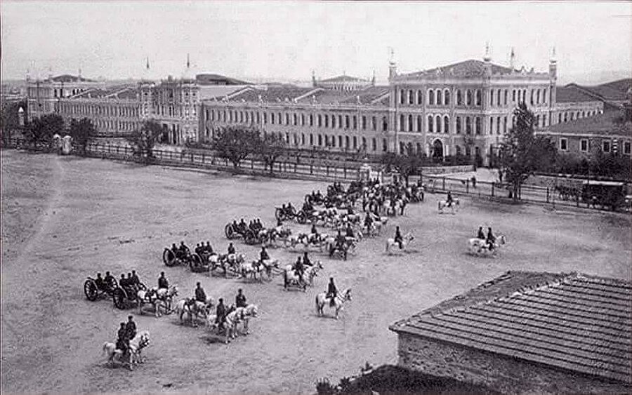 Taksim kışlası-1890