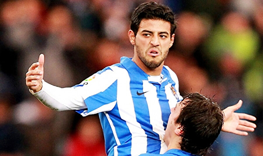 Carlos Vela
Öyle görünüyor ki Meksikalı futbolcu tam bir sinemasever: 'İyi bir film ve iyi bir futbol karşılaşması arasında tercih yap deseler, filmi seçerim.