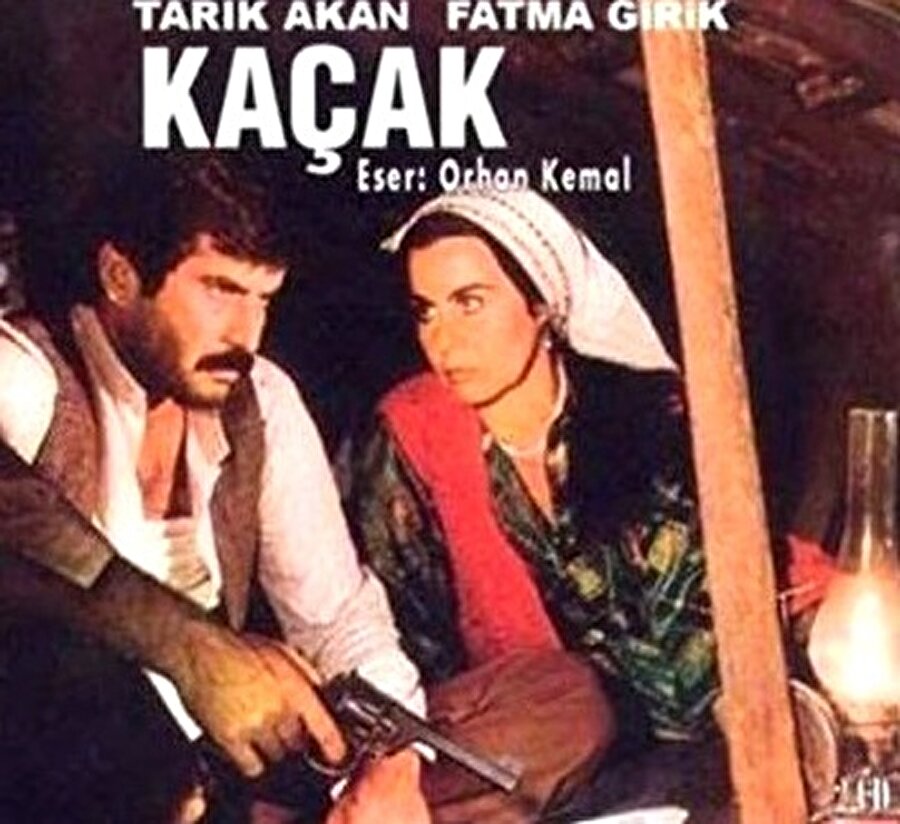 Kaçak
Kaçak Orhan Kemal'in son yazdığı roman olması bakımından önemlidir. Eser yazarın ölümünden sonra yayımlandı. Kaçak, sinemaya uyarlanırken  yönetenliği Memmduh Ün yaptı, başrollerinde ise Tarık Akan ve Fatma Girik oynadı.