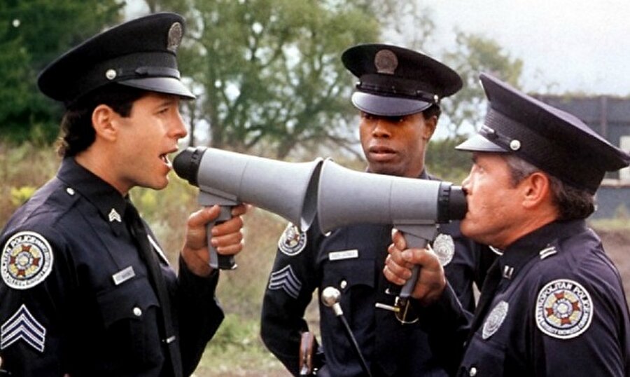 Police Academy (1984) / IMDb: 6.7

                                    
                                