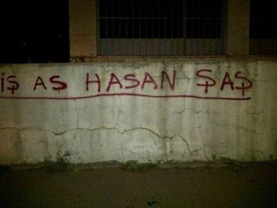Tam kafiye yapmış

                                    
                                    
                                    
                                    
                                    
                                
                                
                                
                                
                                