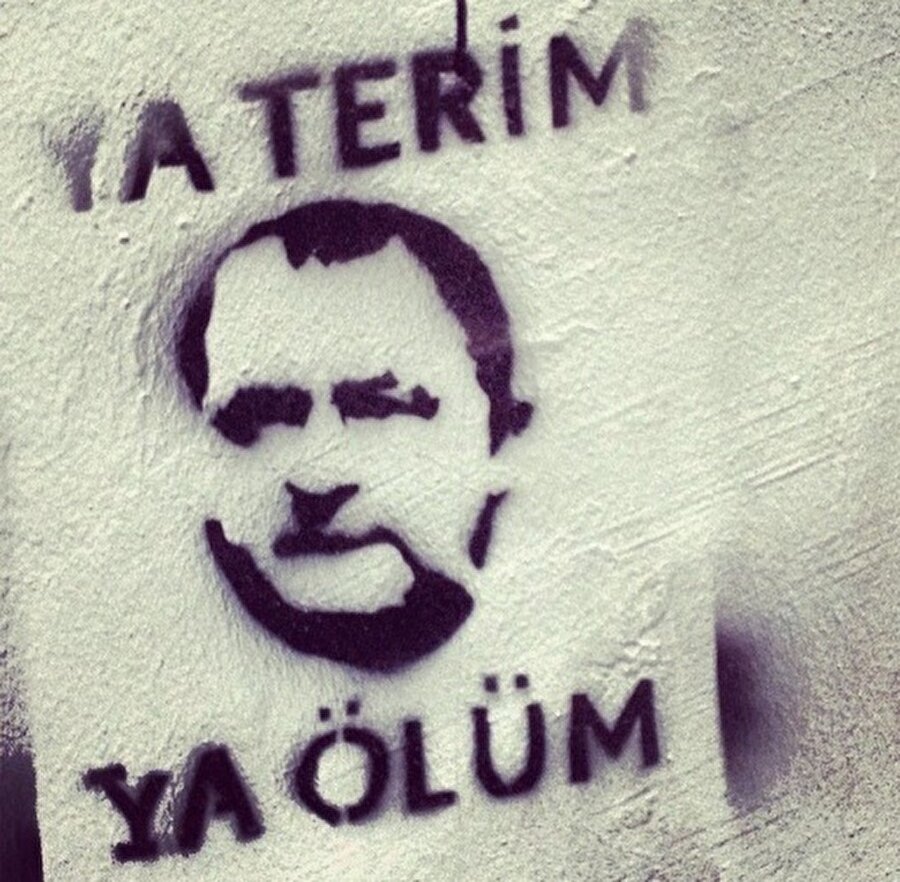 Bugünlerde bunu yazdığına pişmandır...

                                    
                                    
                                    
                                    
                                    
                                
                                
                                
                                
                                