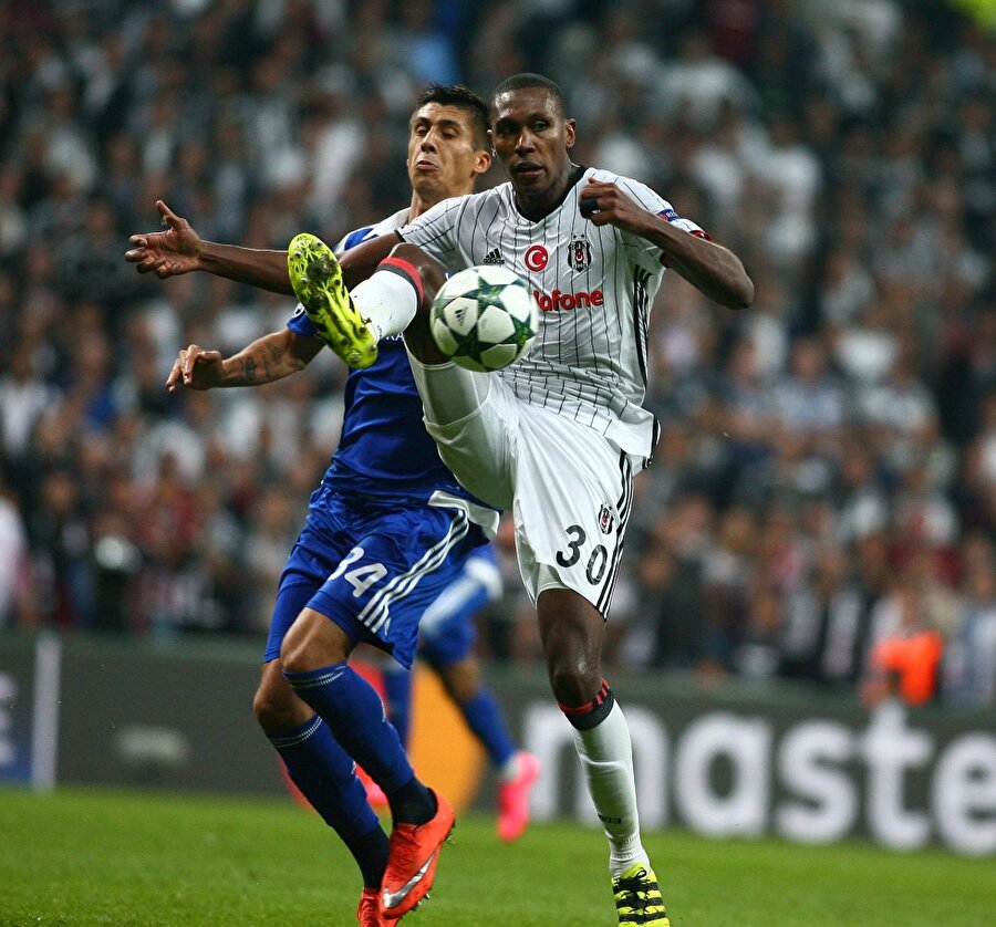 Şifreli kanalda
Napoli-Beşiktaş maçı Tivibu Spor kanalından naklen yayınlanacak.