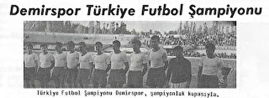 TÜRKİYE ŞAMPİYONLUĞU

                                    
                                    Adana Demirspor futbol takımı 1954 yılında Çukurova Şampiyonu olarak Türkiye finallerine katılır. Finale kadar gelir ve rakibi dönemin en güçlü takımlarından Hacettepe'dir. Demirspor o güne kadar eşi benzeri görülmemiş bir taktikle sahaya çıkar. Çift santraforlu sarkık liberolu bu taktikle Hacettepe'yi 1-0 yenerek Türkiye şampiyonu olurlar. Taktiğin mimarları ise Met Ahmet ve Muharrem Gülergin'dir. Muharrem böylece Türk Futbol literatürüne bir futbol taktiği kazandırmış olur.

                                
                                