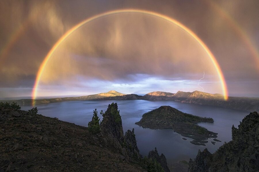 Yaklaşık 8 km genişliğinde devasa çift gökkuşağı, ABD
Mark Metternich