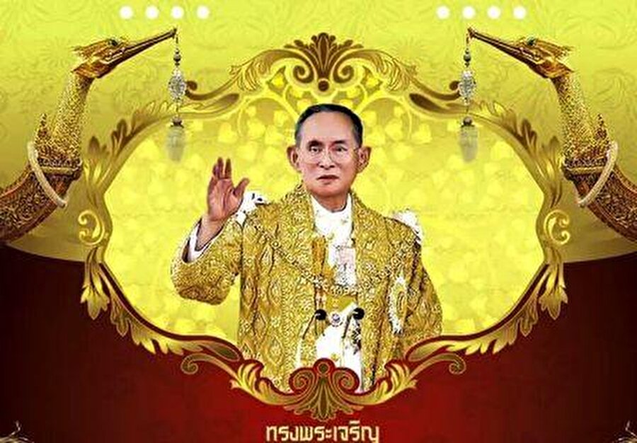 Rachasap: Sadece kral ve ailesi için
Tayland'da kral ve ailesi kutsal sayıldığından dolayı onlarla konuşmak için başka bir dil kullanmanız gerekiyor. Bu dil yaklaşık 700 yıldan beri var.