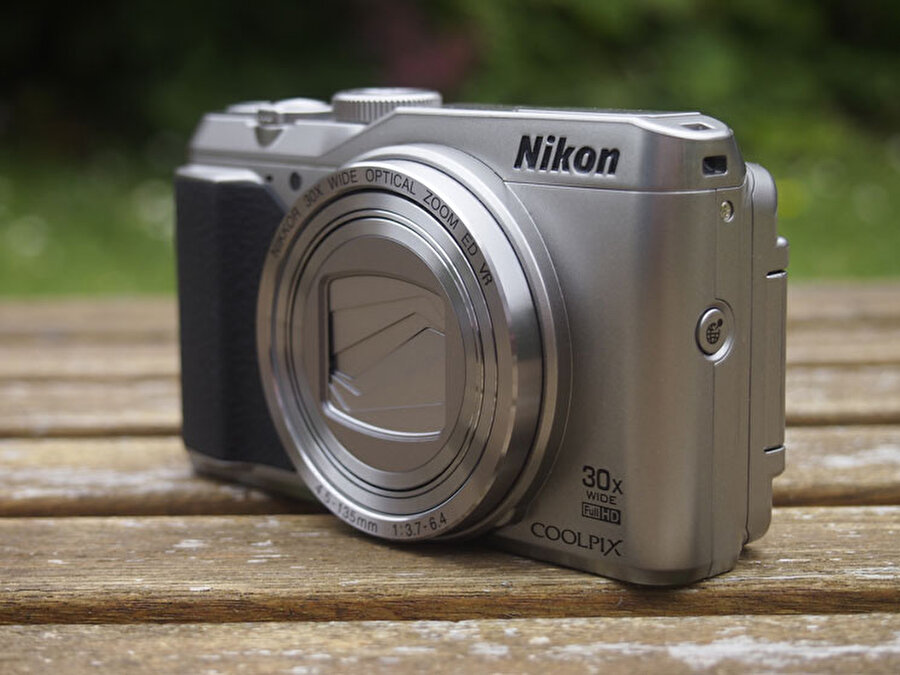 Nikon S9900

                                    
                                    
                                
                                