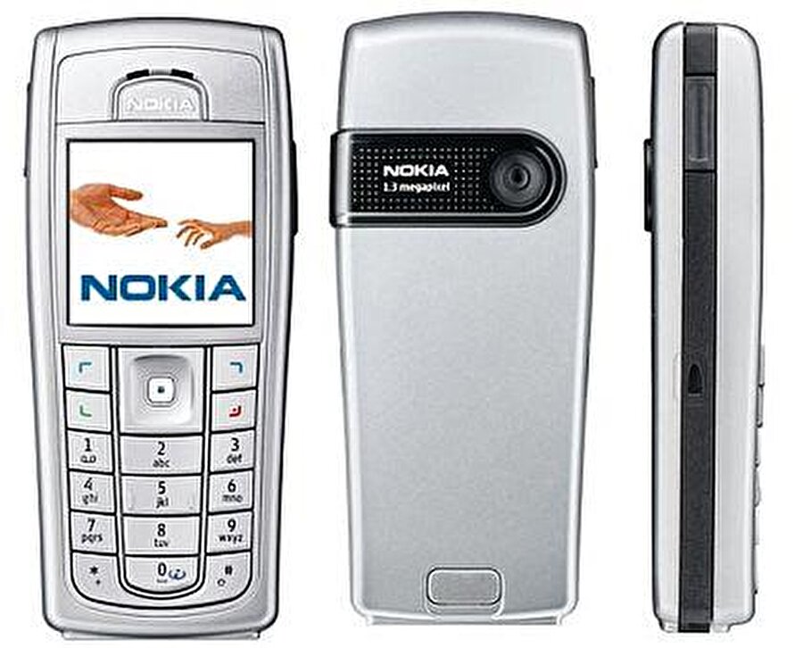 Nokia 6230

                                    
                                    2004 yılında piyasaya çıkan Nokia 6230, 50 milyon adet sattı. İnanılmaz görüntüler sunan 1.3 megapixel kamera..
                                
                                