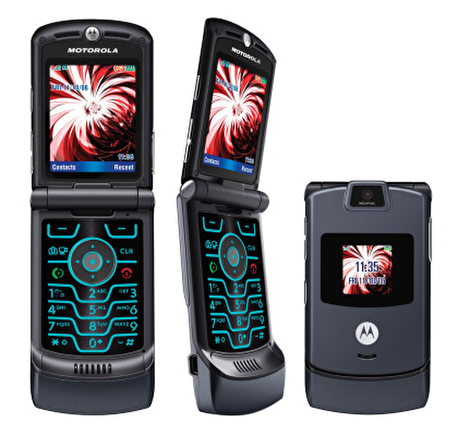 Телефон моторола рейзер. Motorola RAZR v3. Motorola RAZR 2006. Моторола RAZR 3. Моторола рейзер в 3.