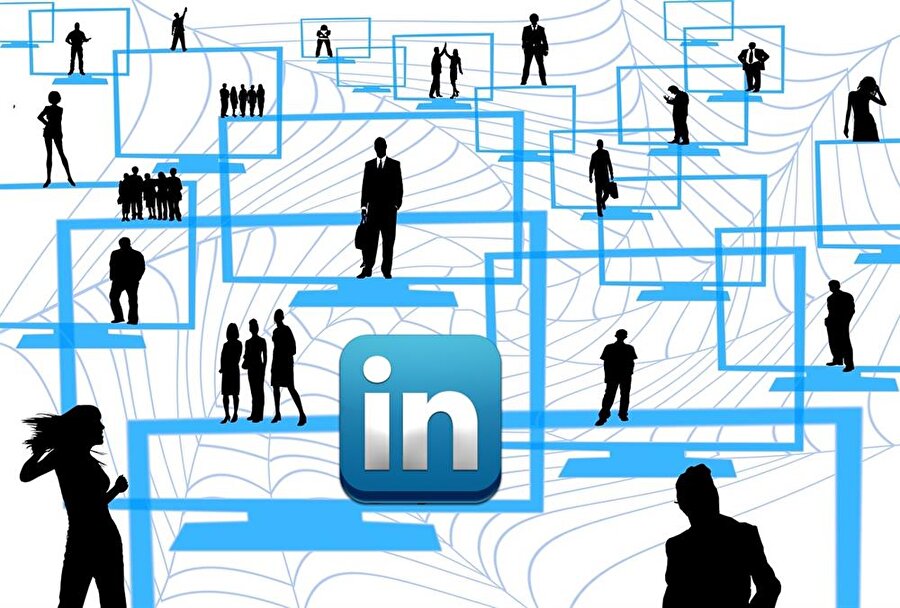 Yeteneklerinizi abartmayın!

                                    
                                    Linkedin kullanan herkesin bildiği gibi yeteneklerinizin olduğu bir alan vardır ve siz ayrıcalıklı olmak adına bu alana gerekli özeni göstermelisiniz. Kesinlikle yapmadığınız bir yeteneğinizi bu alana eklemeyin. Hatta sadece çok iyi olduğunuz yeteneklerinizi bu alanda barındırırsanız çok daha kaliteli bir profil sunmuş olursunuz. Kısacası kendiniz olun! Ne kendinizi yerin, ne de abartın.
                                
                                