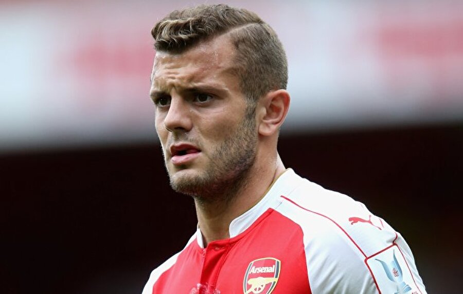 
                                    
                                    2010 yılında en iyi genç oyuncu ödülü için Jack Wilshere ile yarışıyordu. Onun için şöyle demişti:
"Adı neydi? Wil? Hayır, onu tanımıyorum. Belki gelecek sefere ona ödülümü gösterebilirim."
                                
                                