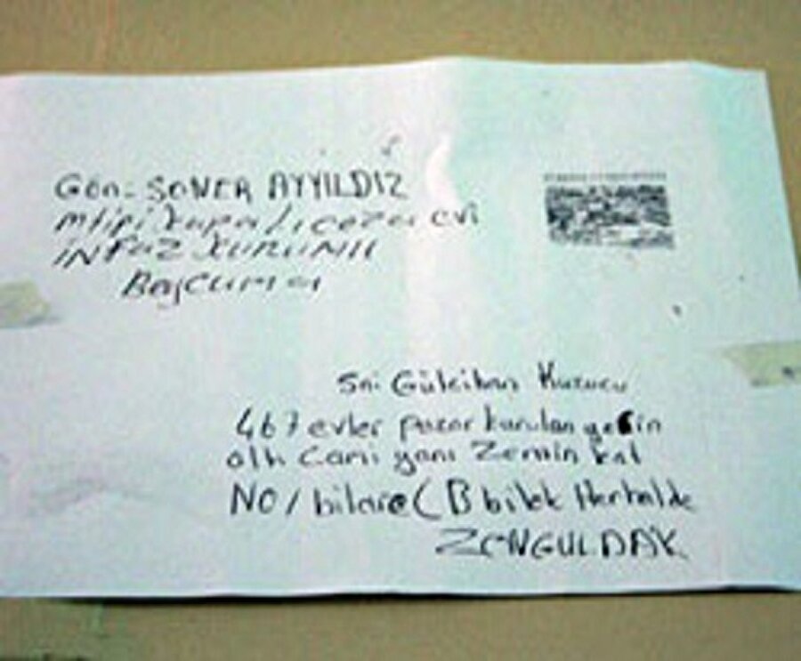 Pazar kurulan yerin altı cami yanı zemin kat: "B bilok herhalde" 
