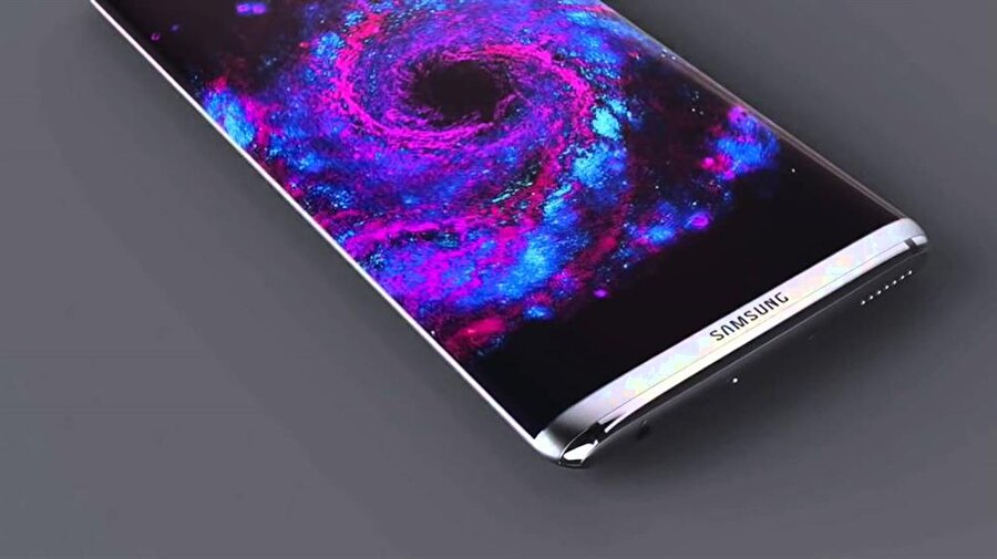 Galaxy S7'nin aksesuarlarıyla benzerlik gösteren akseuarlar şu şekilde olacak:

- Clear View covers (kapaklı kılıf)
- LED View covers
- S View covers
- Klavye koruyucu kılıf
- Ekstra batarya takviyeli arka kılıf
- Alcantara koruyucu kılıf
- Multimedya ünitesi