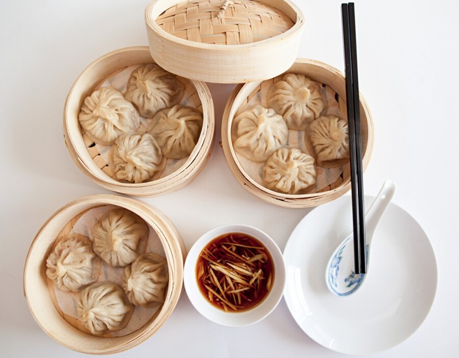 Çin / Xiaolongbao

                                    Xiaolongbao, Çin'in meşhur devasa mantısıdır.
                                