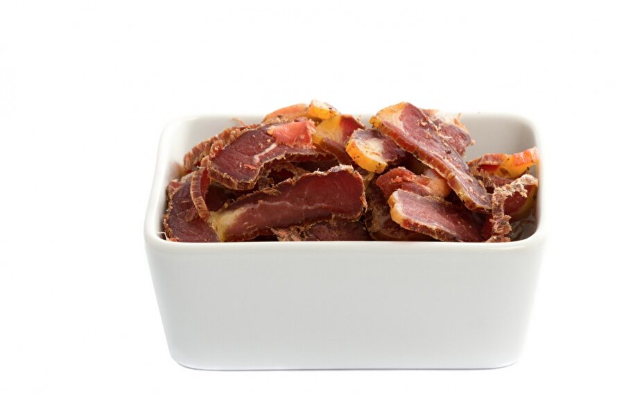 Güney Afrika / Biltong

                                    Devekuşu etinden yapılan pastırmadır.
                                