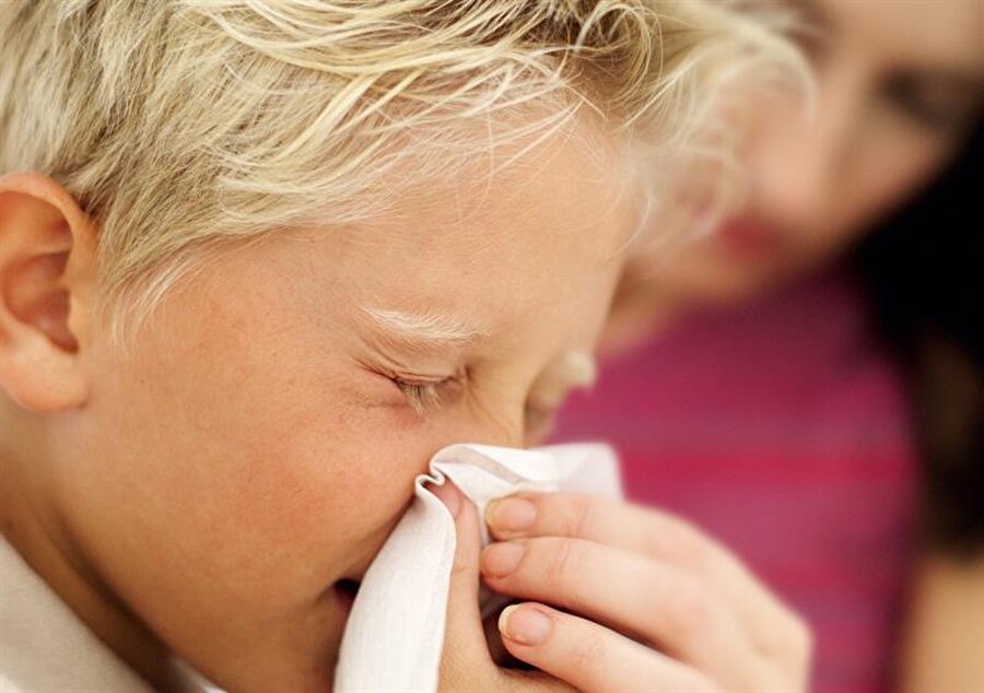 Her mevsim ayrı bağışıklık: Alerji

                                    
                                    
                                    Her mevsim geçişinde hastalığa yakalan çocuklar, ani soğuyan havanın etkisiyle çok sayıda alerjik reaksiyonla karşılaşabiliyor. Sonbahar alerjisi: İlkbahar kadar yoğun olmasa da sonbaharda da alerjik rahatsızlıklar oluşabiliyor.
                                
                                
                                
