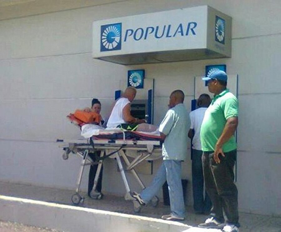 Dominik Cumhuriyeti'nde hastaneler hastalarından tahsilat yapma konusunda ısrarlılar

                                    
                                