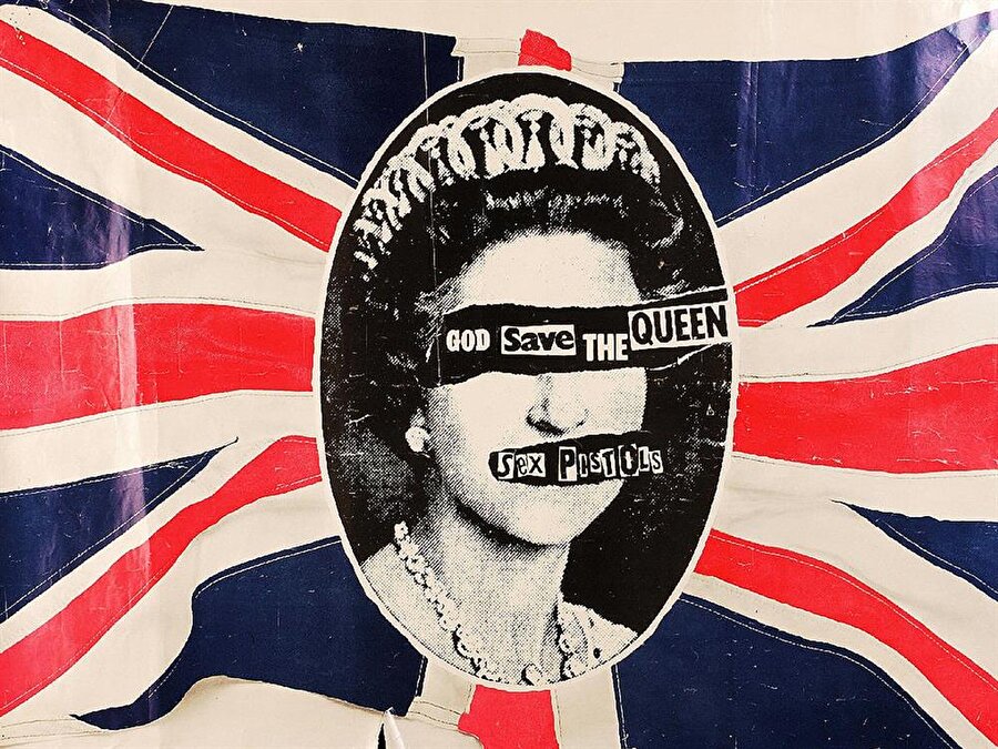 Sex Pistols – God Save The Queen – £12,000
