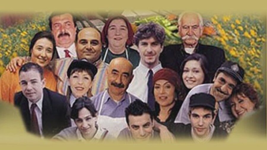 İkinci Bahar için dizi müziği yaptılar 

                                    
                                    
                                    
                                    
                                    1999-2001 yıllarında grup Türk televizyon tarihinin iz bırakan dizilerinden İkinci Bahar için bir müzik albümü yaptı. 
                                
                                
                                
                                
                                